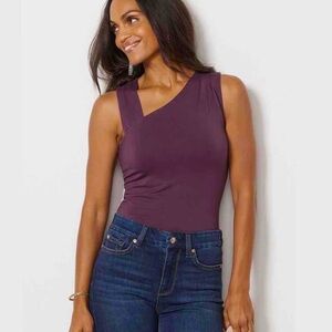 Evereve (Small) ‘Suri’ Plumb Purple Asymmetric Tank Top- Going Out, Date Night